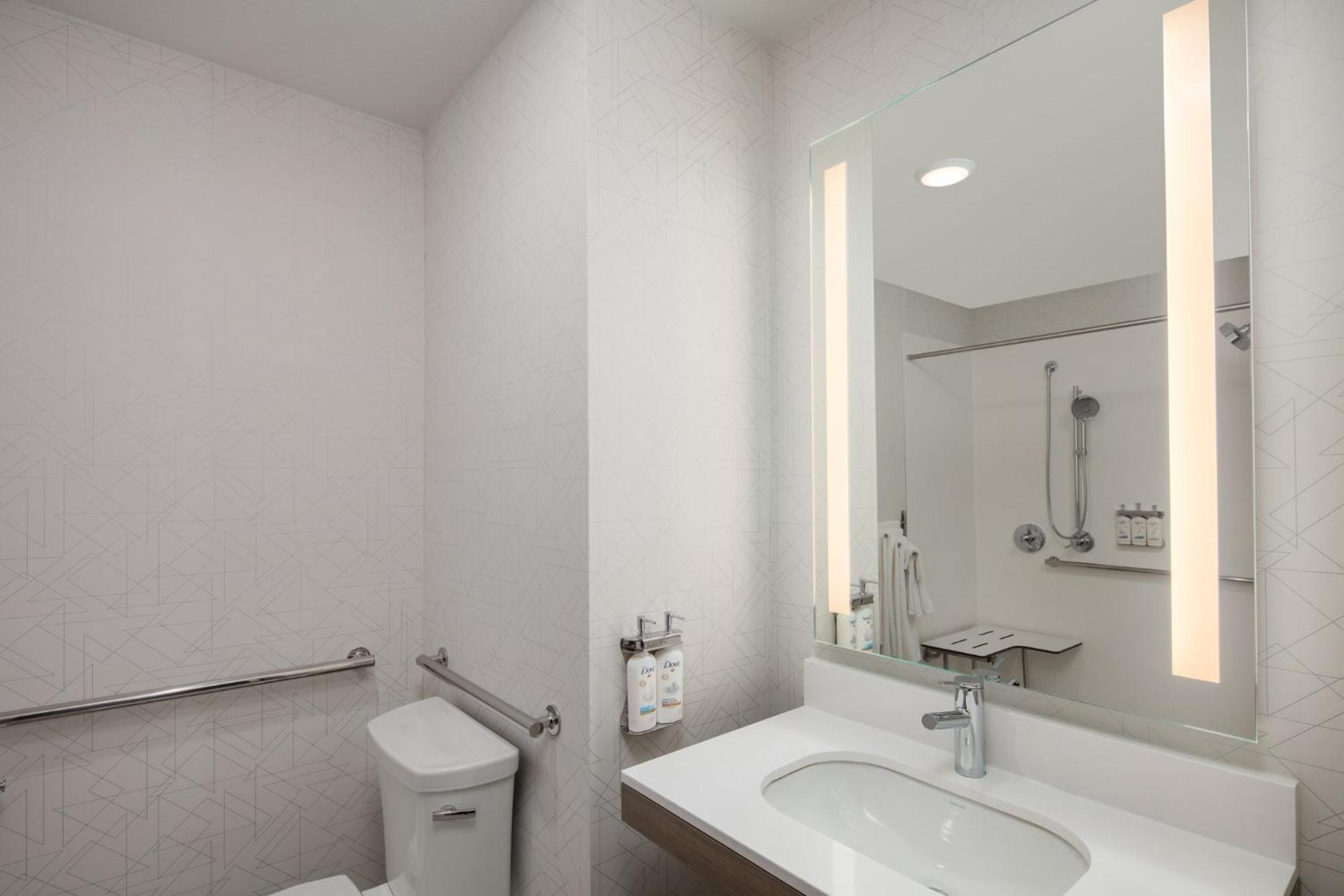Holiday Inn Express Bothell By Ihg Exteriör bild