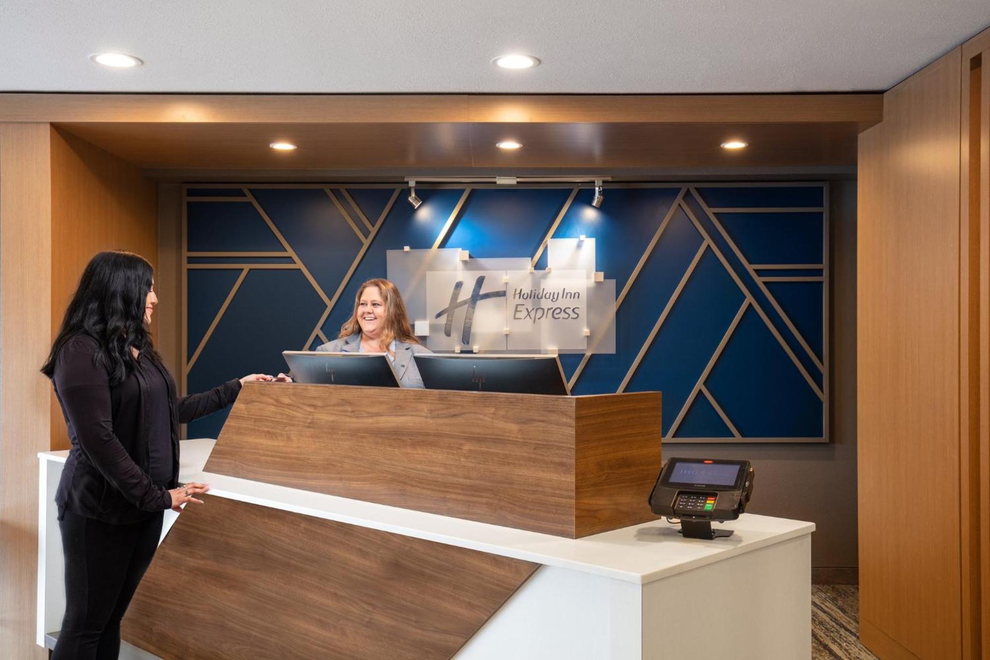 Holiday Inn Express Bothell By Ihg Exteriör bild