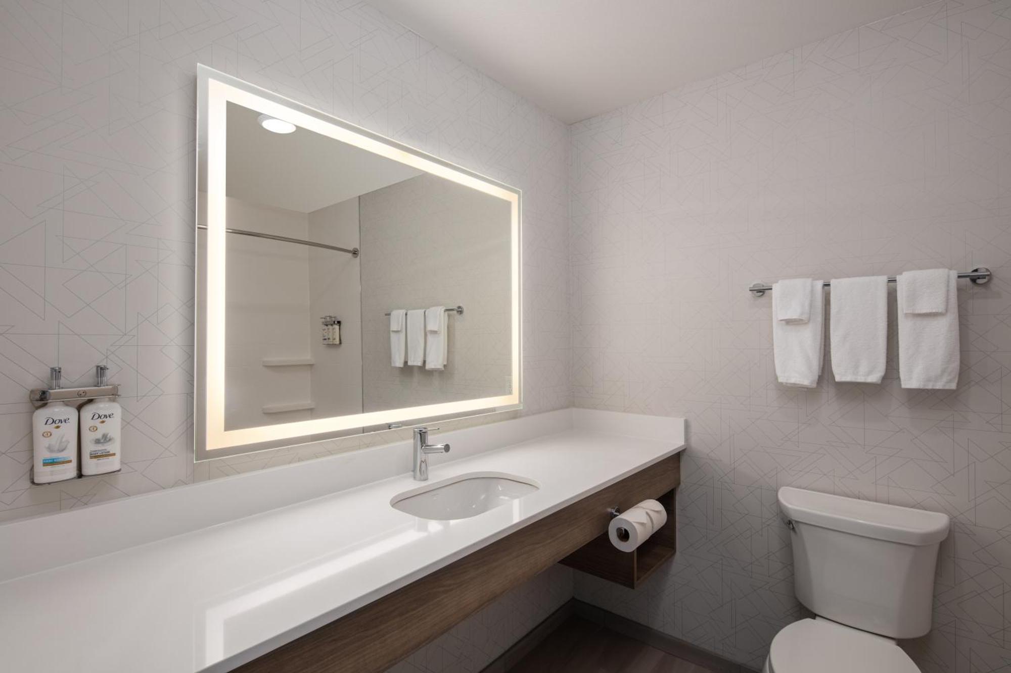 Holiday Inn Express Bothell By Ihg Exteriör bild
